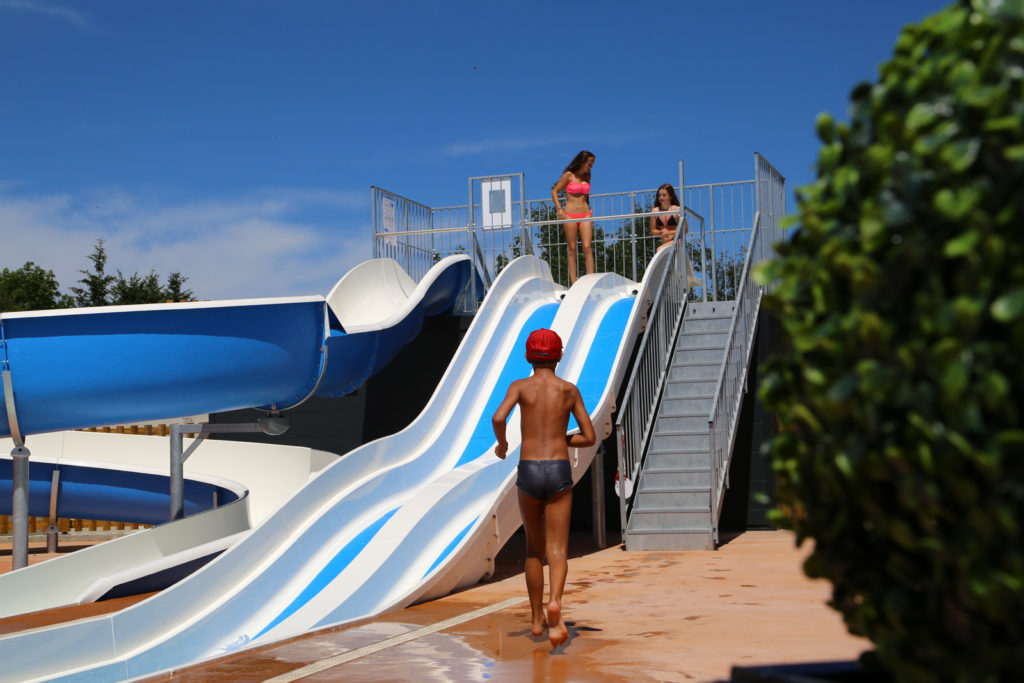 Parc aquatique en Lozère, Les sous bois du lac